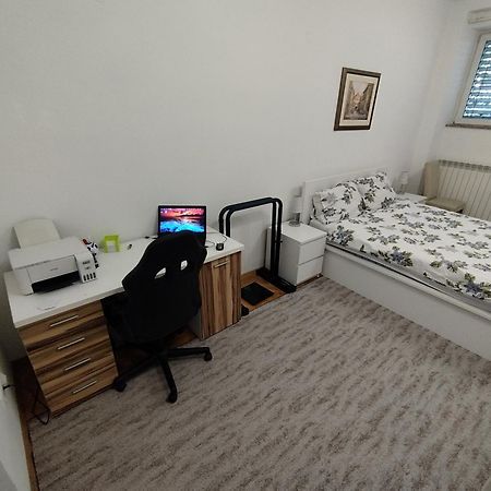 Work And Play Apartment 자그레브 외부 사진
